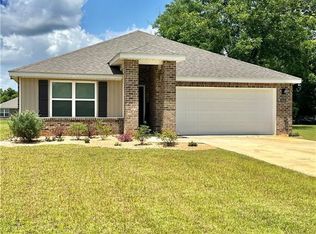 9040 Home Ave, Irvington, AL 36544