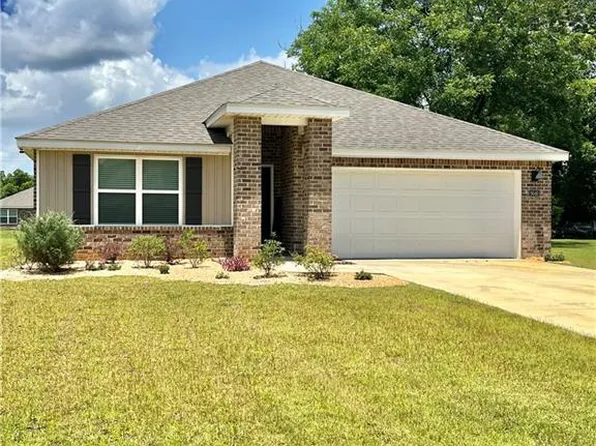 9040 Home Ave, Irvington, AL 36544