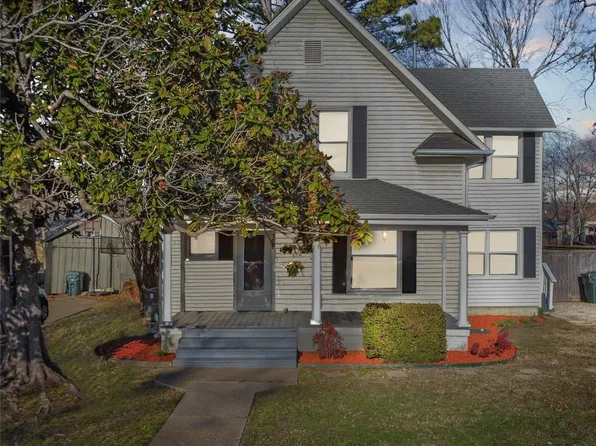 306 E 5th St, Claremore, OK 74017