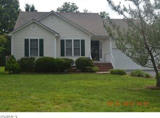 7518 Blue Cedar Dr, Chesterfield, VA 23832
