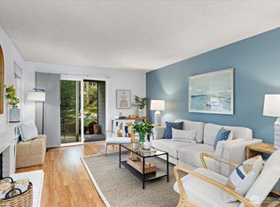 14416 NE 30th Pl APT 28A, Bellevue, WA