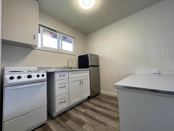 4th image of 5329 Uhi Uhi St #A