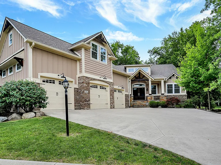 16893 Oak Manor Dr — Photo 75