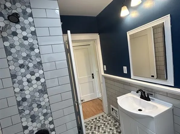4105 Utah St, Saint Louis, MO 63116