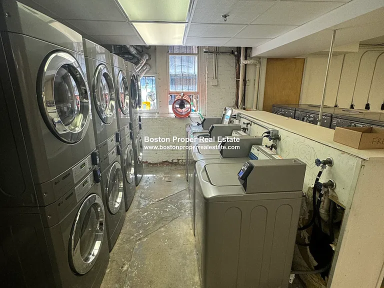 479 Beacon St #41 — Photo 10