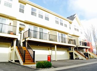 4665 Victor Path UNIT 5, Hugo, MN 55038