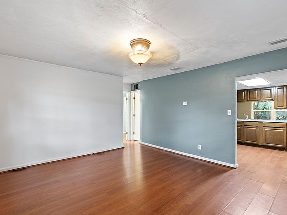 3rd image of 247 Center Ave