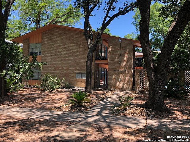 1st image of 133 Parland Pl