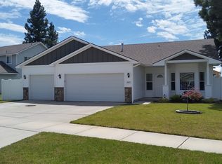 8615 W Campus Dr, Spokane, WA 99224