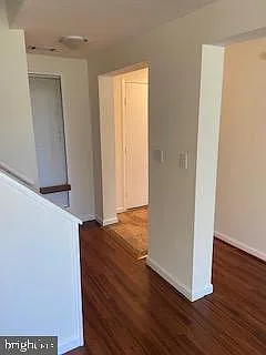 1823 N Shore Ct — Photo 10