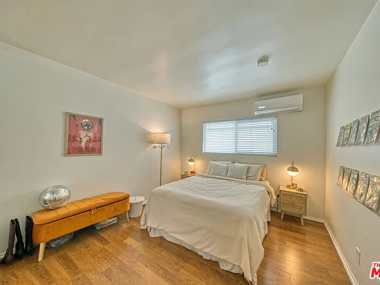 1524 Berkeley St #5 — Photo 13