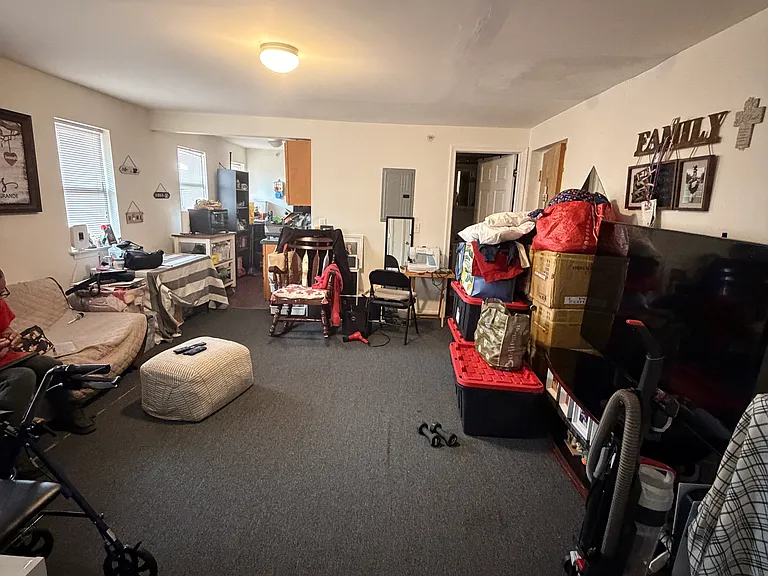 4500 Walnut St #306 — Photo 7