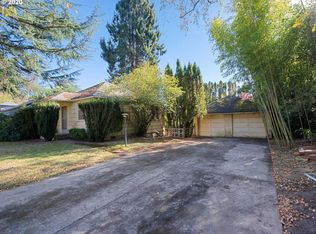 5644 SW Miles Ct, Portland, OR 97219