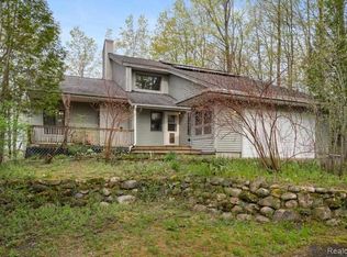 2385 Manitou Trl, Harbor Springs, MI 49740