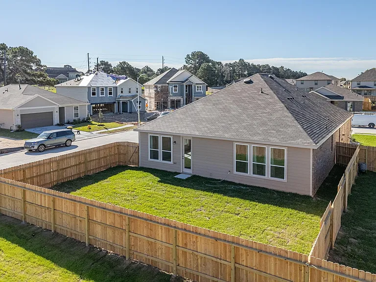 18206 Spruce Cottage Dr — Photo 20