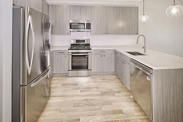 Rented by null | media 8