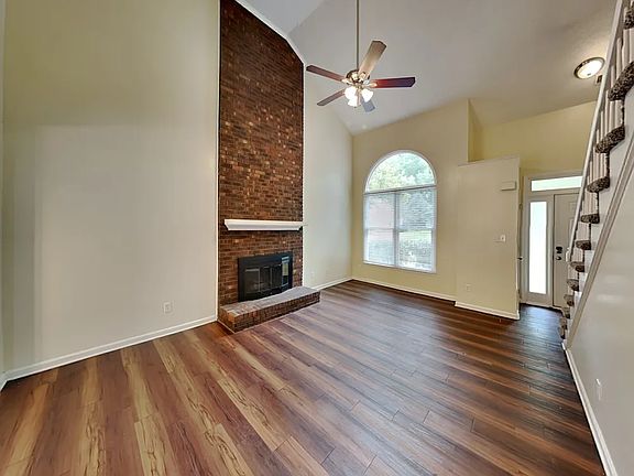3rd image of 2613 Hornwood Ct