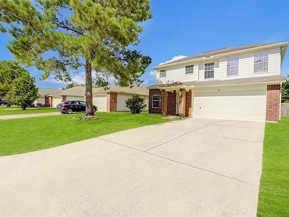 3rd image of 7618 Sisterdale Drive