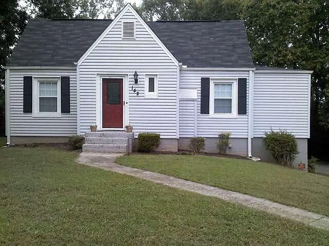 142 Maryville Highway — Photo 3