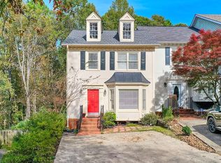 300 Brantley Rd, Sandy Springs, GA 30350