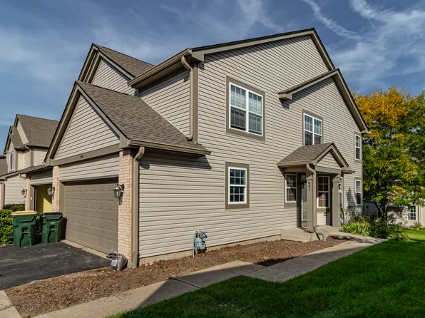 641 Arrowwood Ct, Lindenhurst, IL 60046