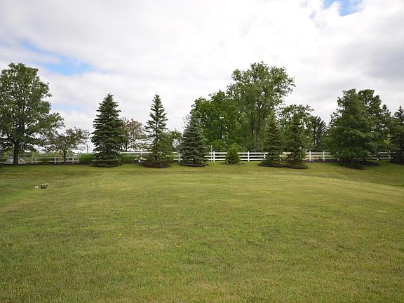 4th image of 5249 Leydorf Ln
