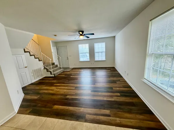 2356 Grovers Mill Ct SE, Cleveland, TN 37311