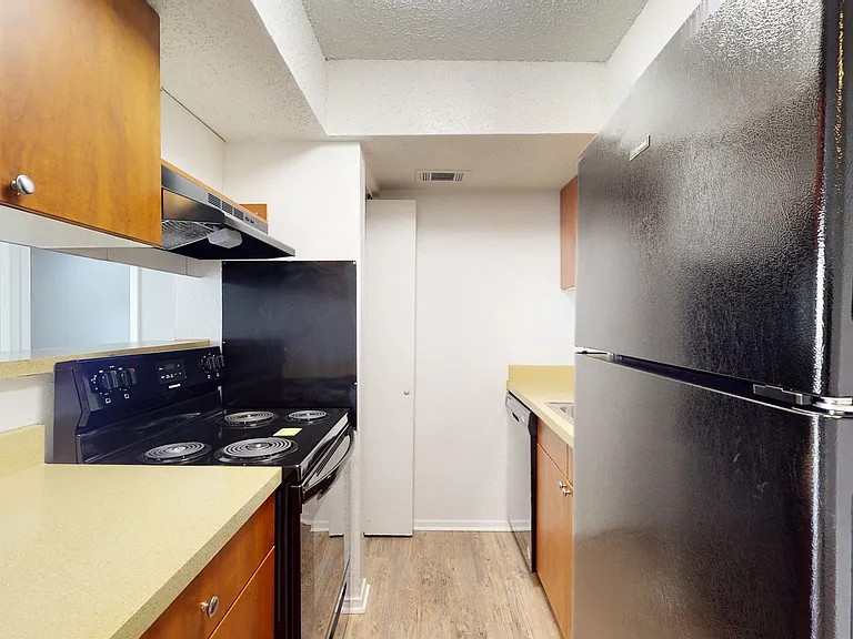 Addison Apartments at the Park — Photo 97