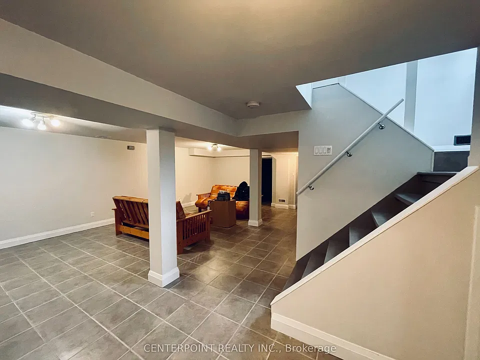 29 Chipping Rd #BASEMENT