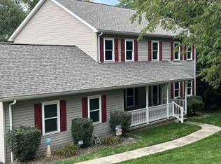 280 Magill Rd, Zelienople, PA 16063