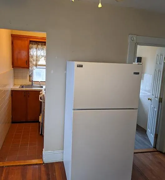 31 Sycamore St #2 — Photo 6