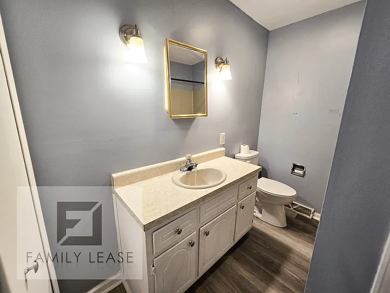 259 N 21st St — Photo 6