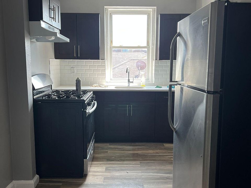 1st image of 129 N Walnut St APT 408