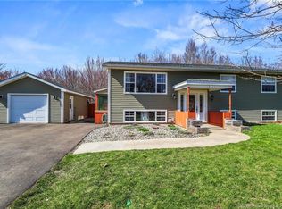 312 Bayview Ct, Dieppe, NB E1A7L2