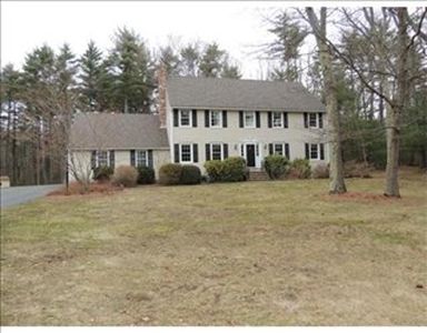 75 Windsor Ln, North Andover, MA, 01845