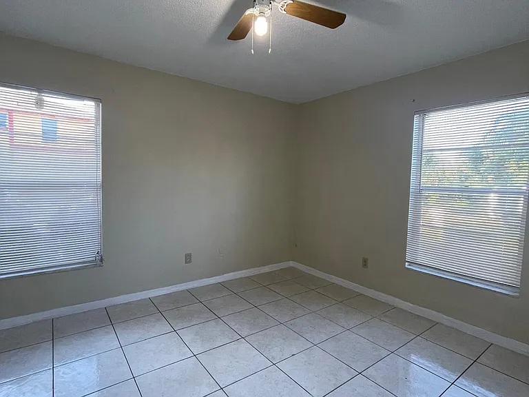 2963 S Fern Creek Ave #2963 — Photo 7
