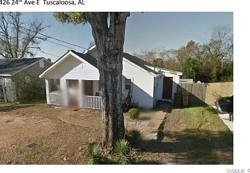 1st image of 426 24th Ave E