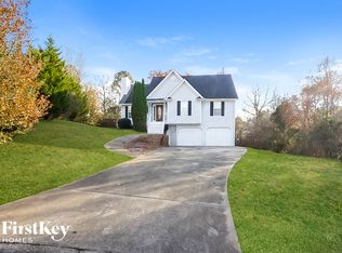 13 Luke Ln, Adairsville, GA 30103