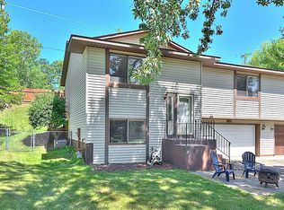 1257 Easter Ln, Eagan, MN 55123