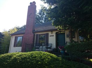 2709 49th Ave SW, Seattle, WA 98116