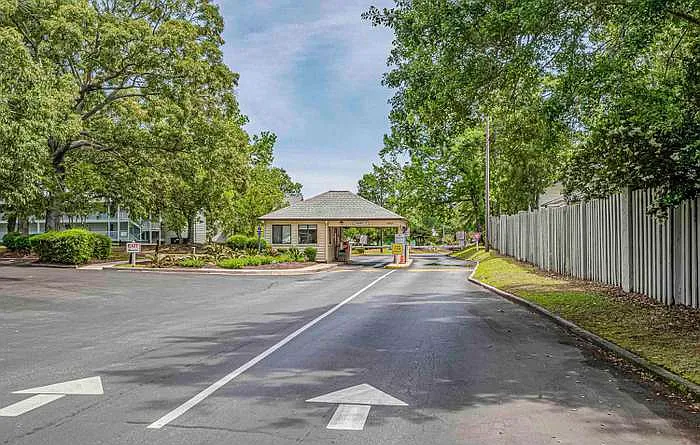 5905 S Kings Hwy #1013 — Photo 12