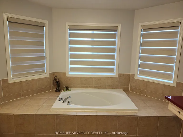 7 Valleywest Rd — Photo 16