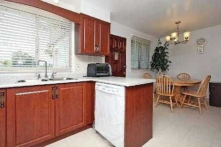 2nd image of 25 Snowcrest Ave