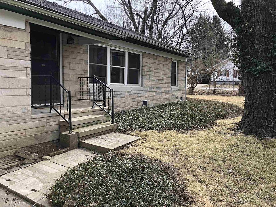 2nd image of 613 S Swain Ave
