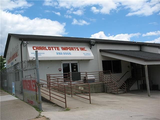 2nd image of 3811 Charlotte Ave