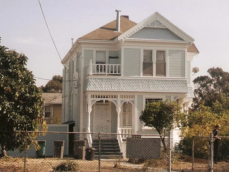 Coolidge Ave — Photo 1