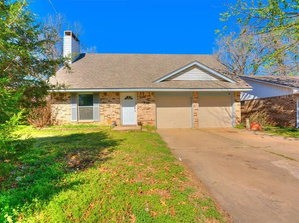 733 Red Oak Ter, Edmond, OK 73003