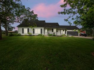 10805 Johnson Rd, Fort Wayne, IN 46818