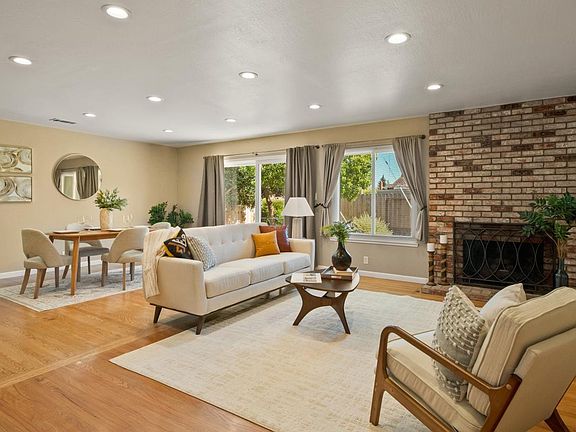 3rd image of 381 Lily Street