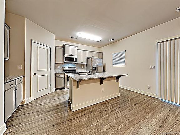 3rd image of 9010 Evans Woods Dr